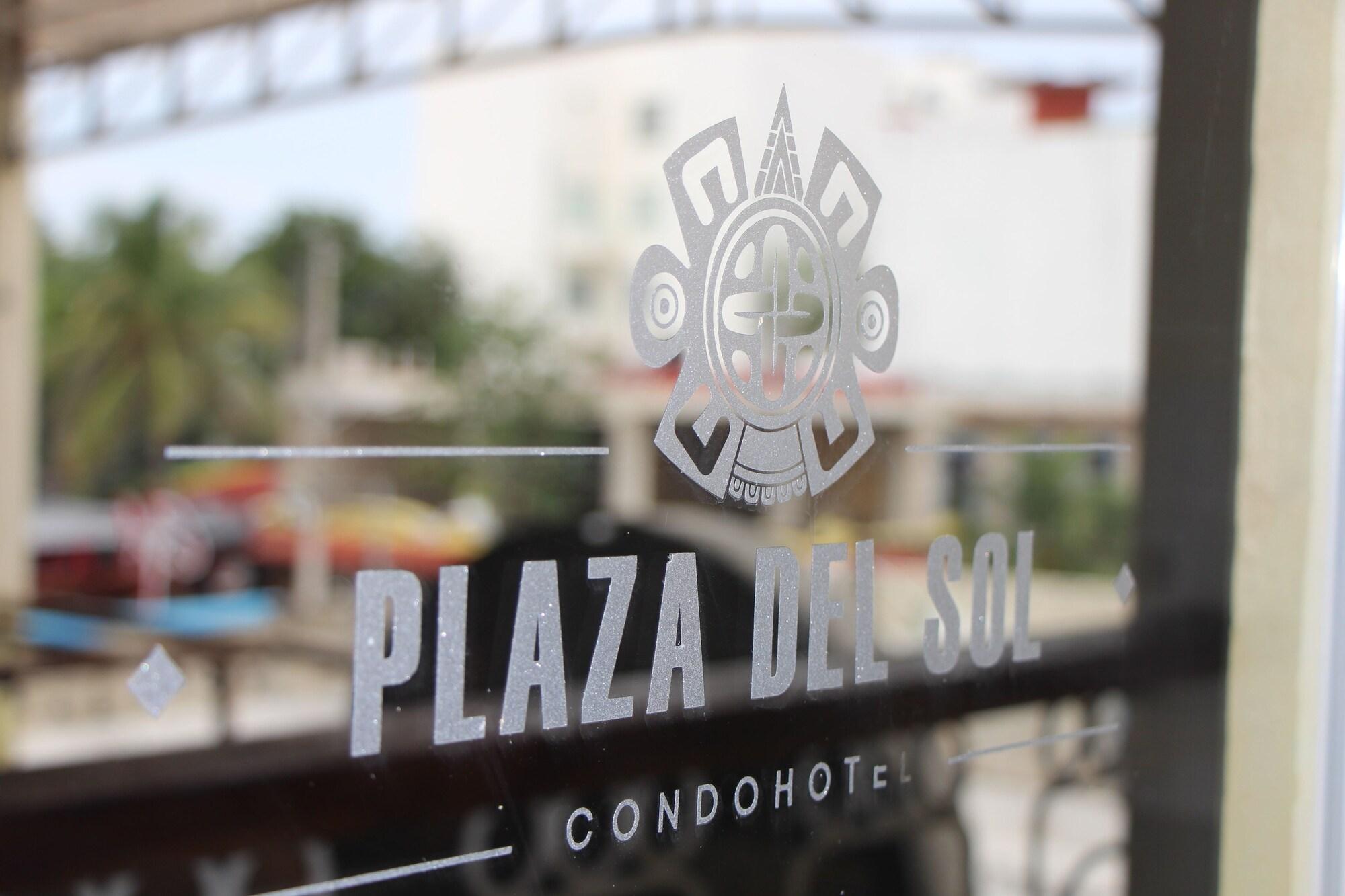 Hotel Plaza Del Sol Playa del Carmen Kültér fotó